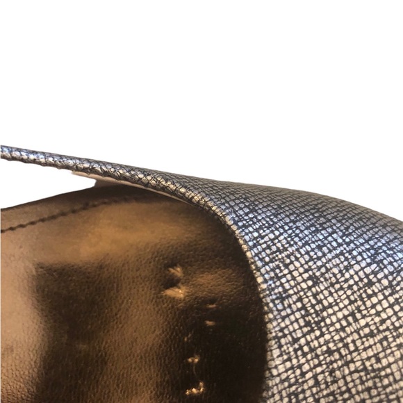 Calvin Klein Women’s Heels. Size 9. Runs Small.. Closer to a Size 8.5 ..Metallic - Picture 4 of 9